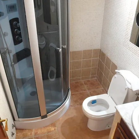 Only 5 Apartment
